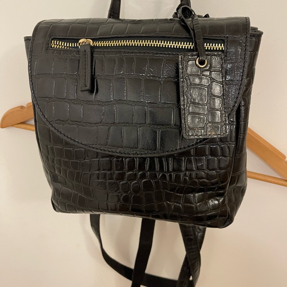 Ashwood genuine leather backpack, croc style